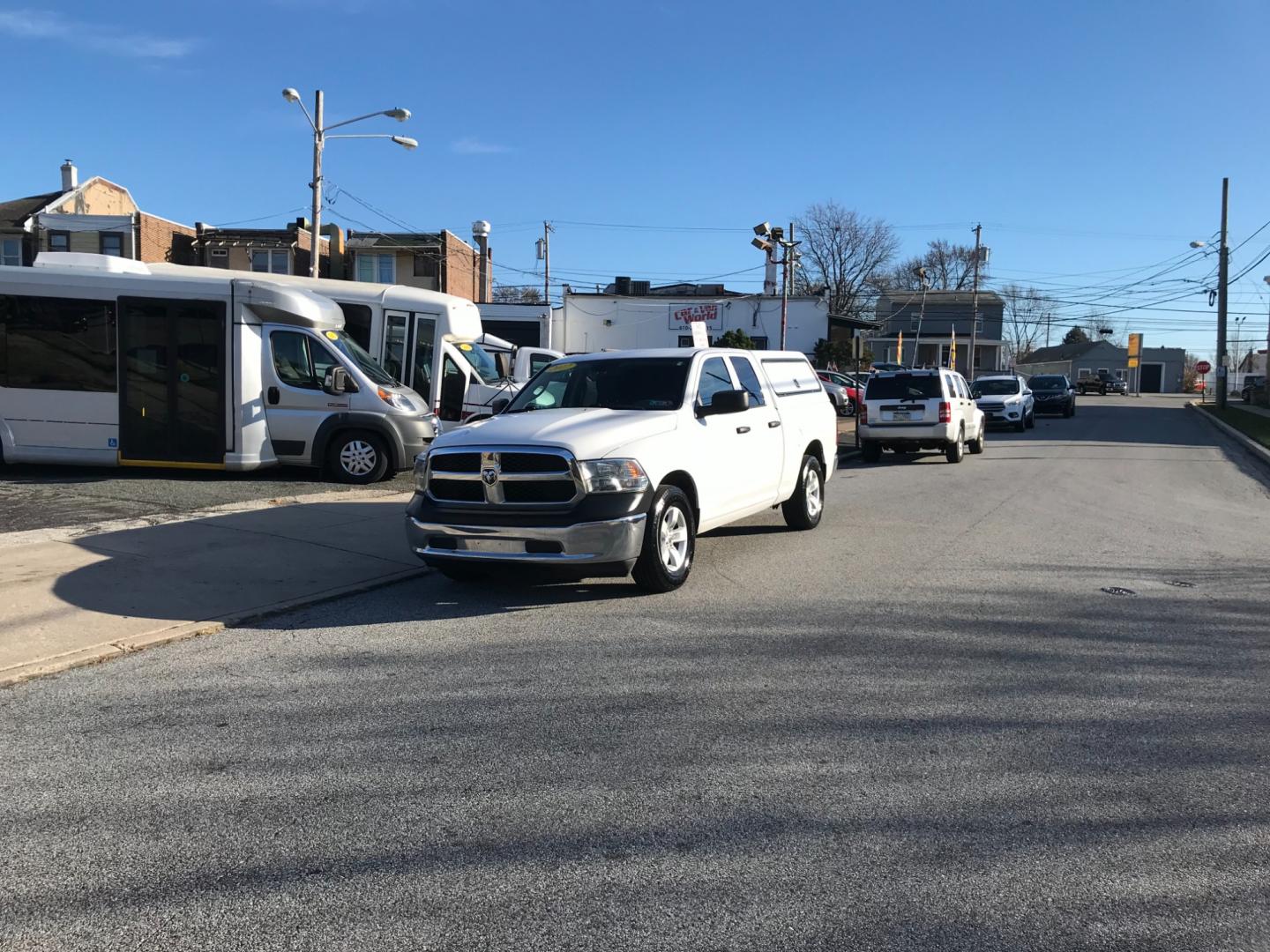 2017 White /Gray RAM 1500 1500 (1C6RR6FG4HS) with an 3.6 V6 engine, Automatic transmission, located at 577 Chester Pike, Prospect Park, PA, 19076, (610) 237-1015, 39.886154, -75.302338 - Photo#1